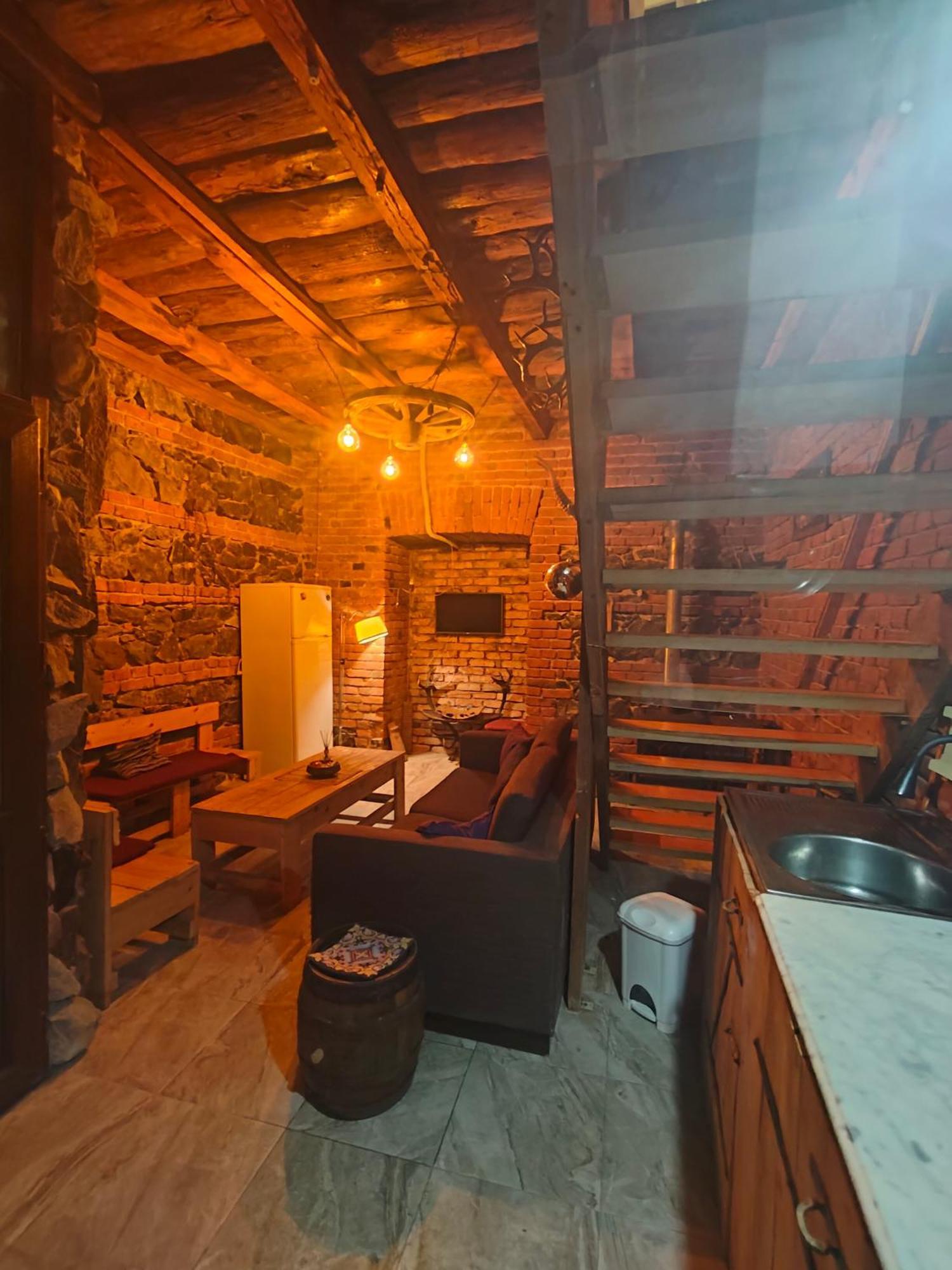 Ambience Hostel & Apartments Tbilisi Exterior foto